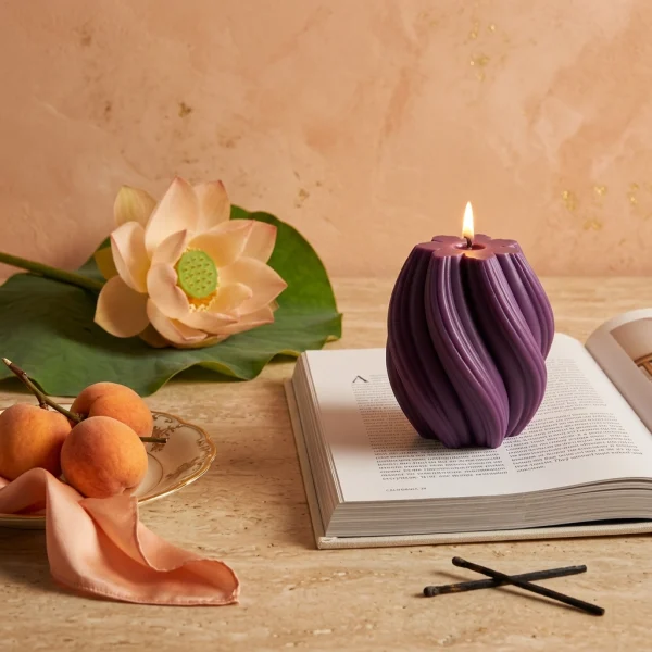 Decorative candles